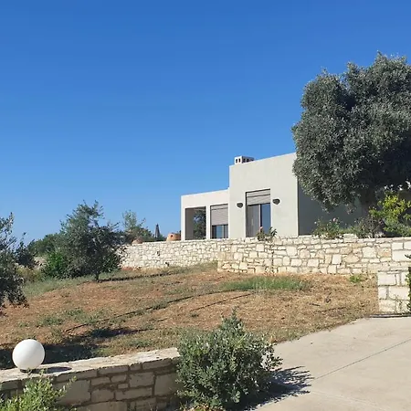 فيلة Nelia ريثيمنو